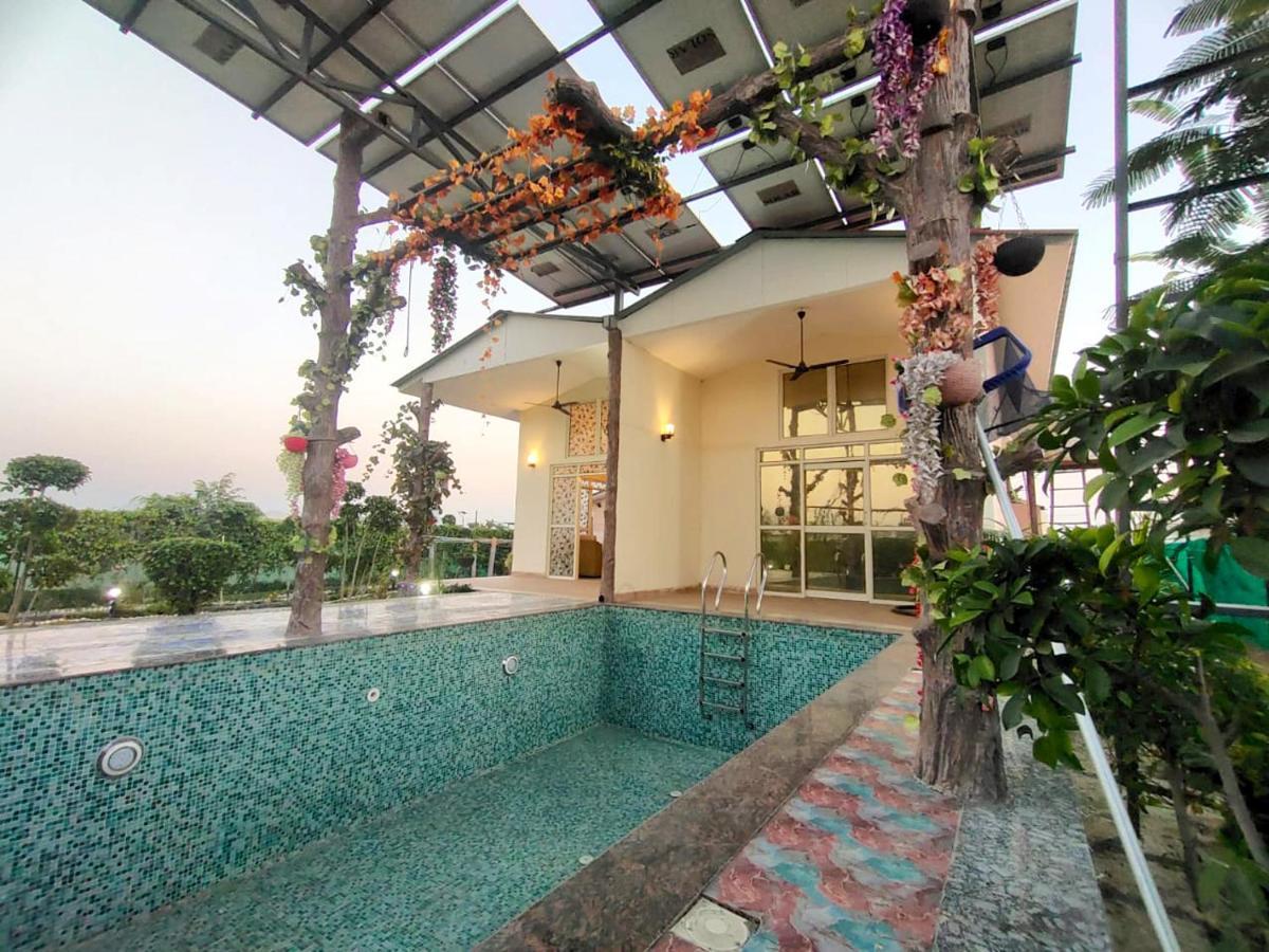 Shaw Estate-Farm House For A Small Parties-Jp Farm Greater Noida Exterior foto